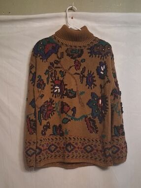 Pronto Moda Cozy Floral Mock Neck Sweater - Camel Size M